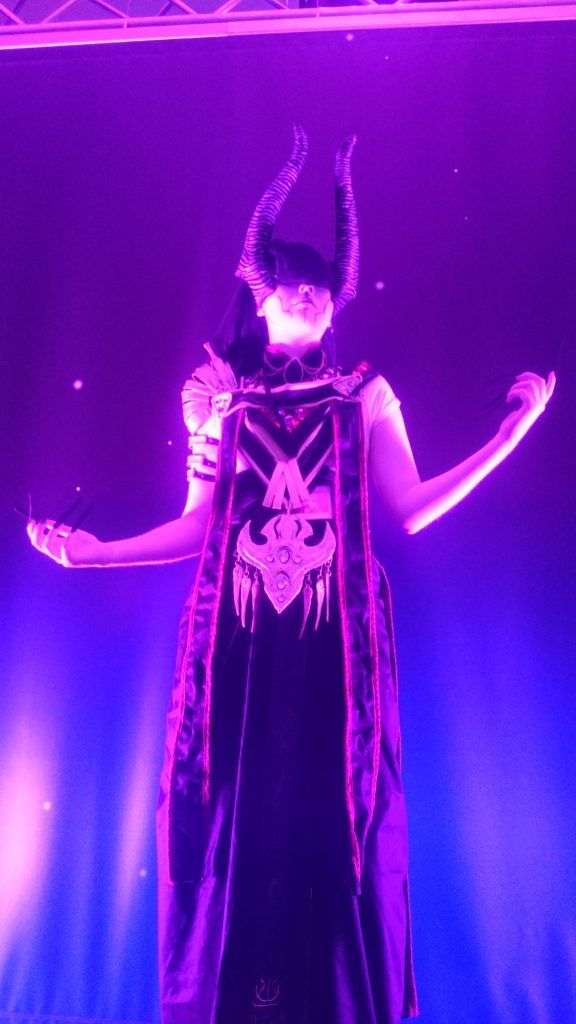 Ashiok cosplay