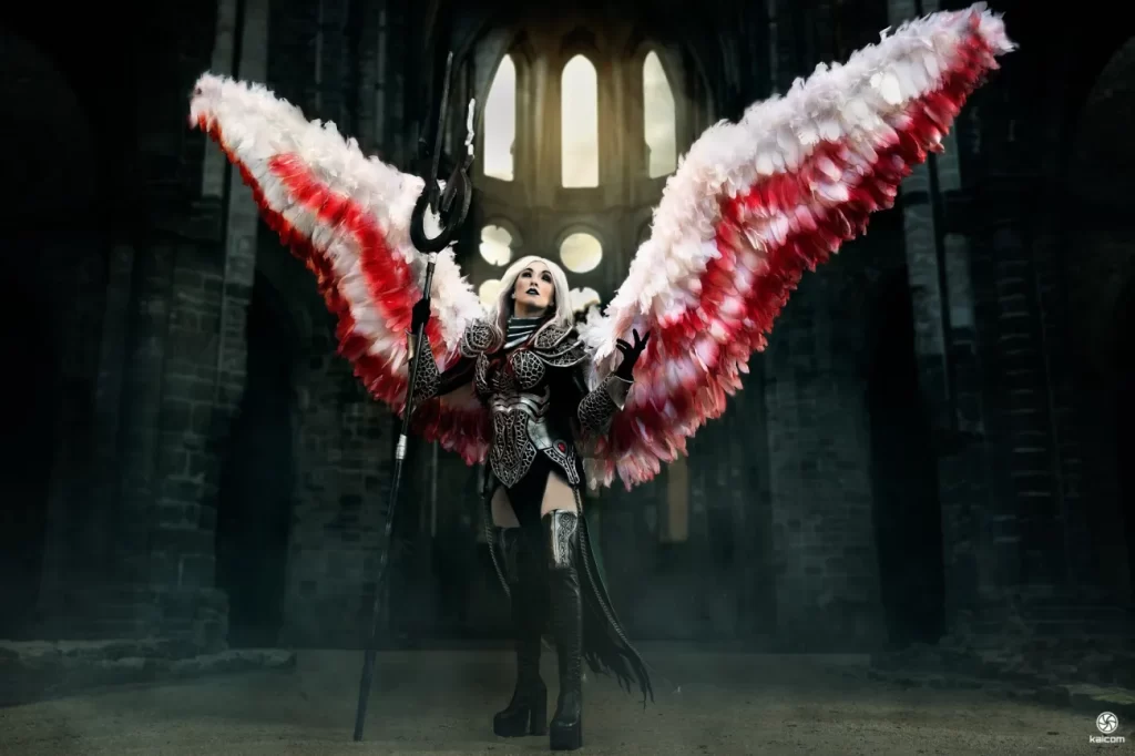 Avacyn cosplay